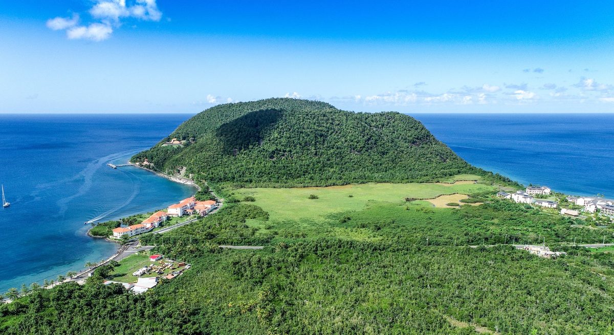 Dominica resort familiar