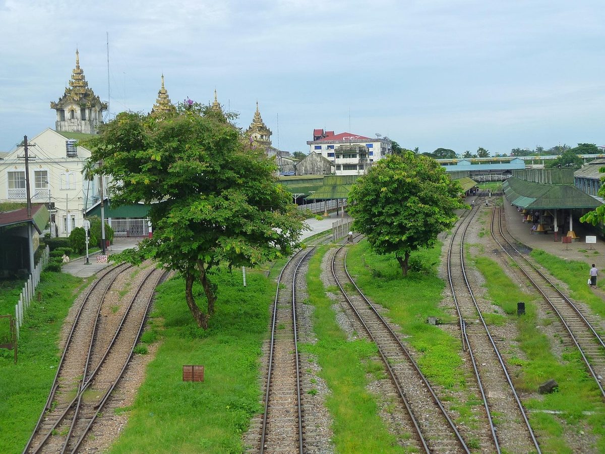 Myanmar boutique